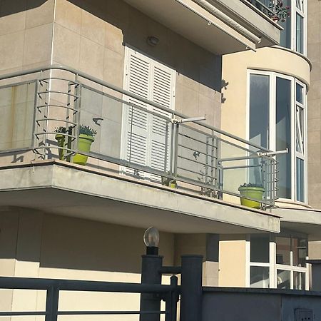 La Perla Del Mare - 9 Minutes From Fco Airport - Free Wifi E Netflix Apartment Fiumicino Exterior foto