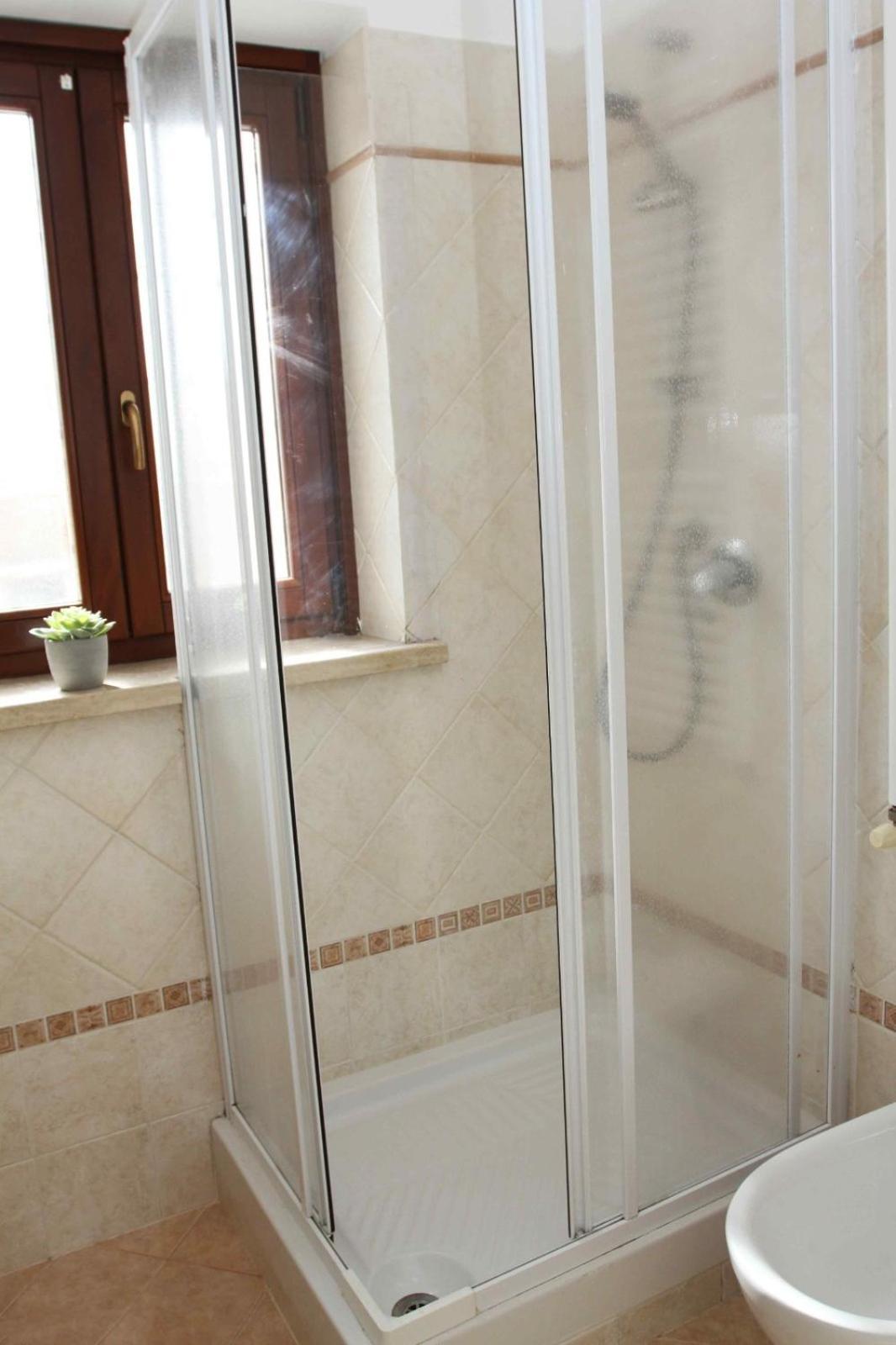 La Perla Del Mare - 9 Minutes From Fco Airport - Free Wifi E Netflix Apartment Fiumicino Exterior foto